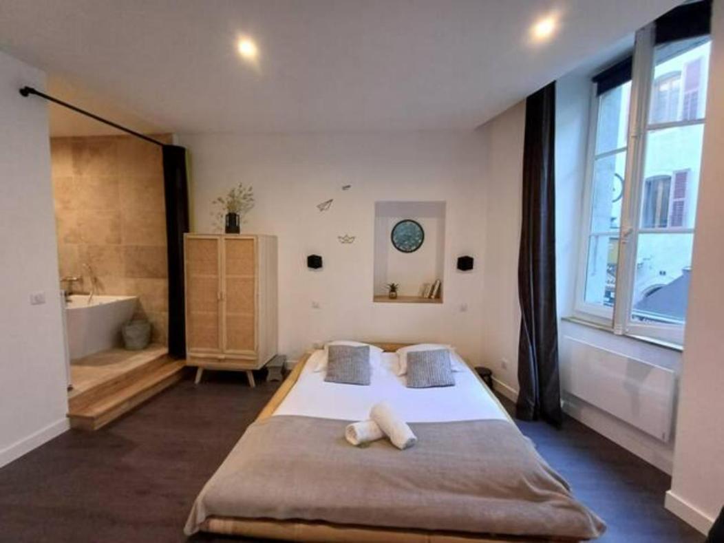 Le Sainte Claire - Majord'Home Annecy Centre 外观 照片